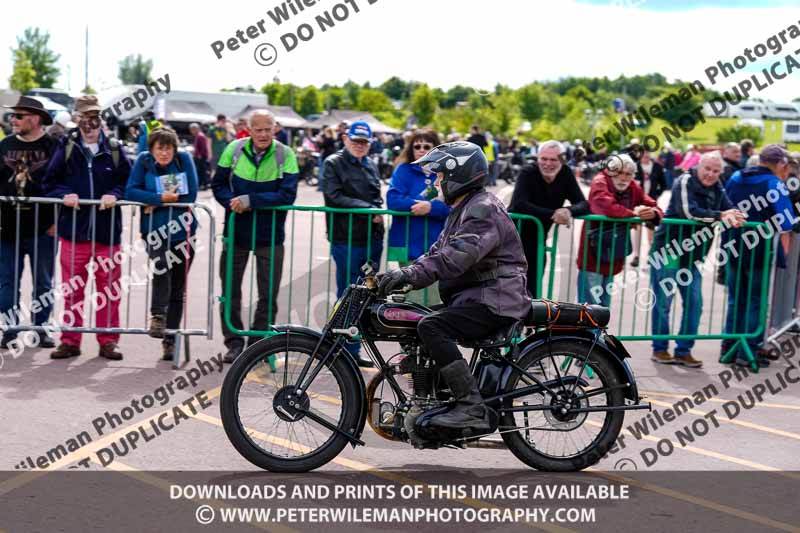 Vintage motorcycle club;eventdigitalimages;no limits trackdays;peter wileman photography;vintage motocycles;vmcc banbury run photographs